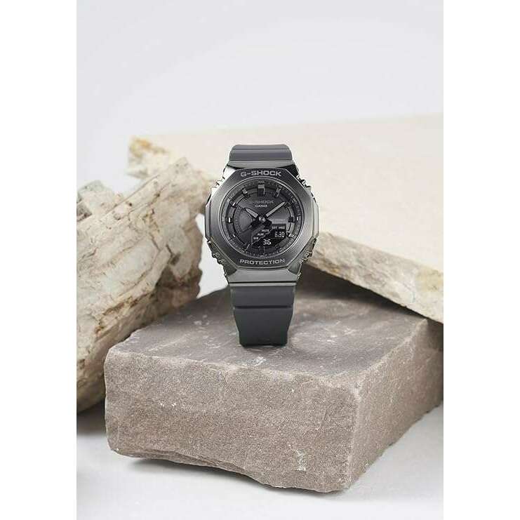 ROOK JAPAN:CASIO G-SHOCK MID-SIZE MODEL METAL COVERED BLACK & GREY LADIES WATCH GM-S2100B-8AJF,JDM Watch,Casio G-Shock