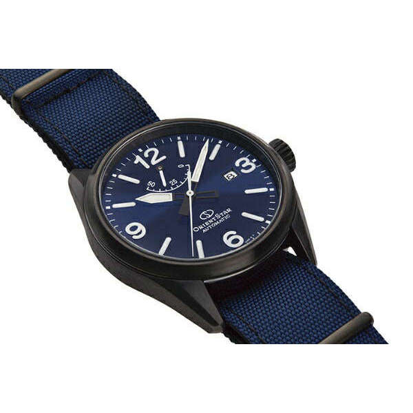 オリエントスター 腕時計 自動巻 アウトドア RK-AU0207L F6N4-UAHO ネイビー文字盤 パワーリザーブ 替えベルト付  ID329882  美品